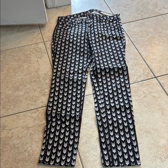 Rag & Bone Women’s Chic Black and White Chevron Pants Size 28 - Picture 2 of 5